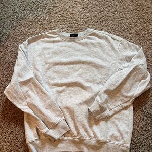 H&M Light Gray Crewneck Sweatshirt Men’s Medium